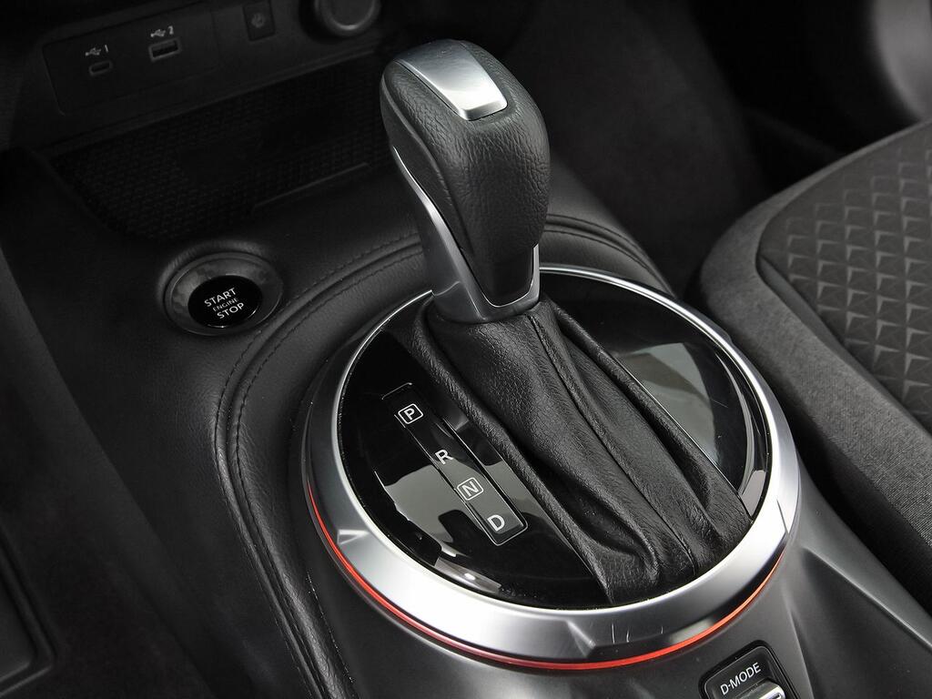 Nissan Juke DIG-T 84 kW (114 CV) DCT 7V N-Connecta 32