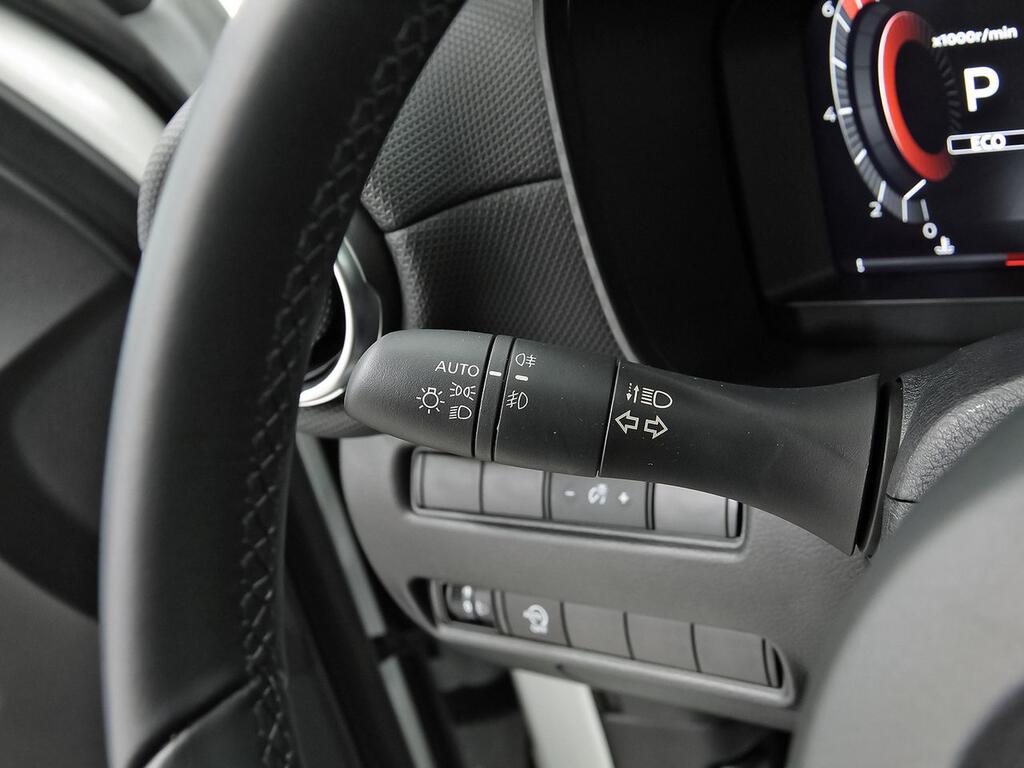 Nissan Juke DIG-T 84 kW (114 CV) DCT 7V N-Connecta 15