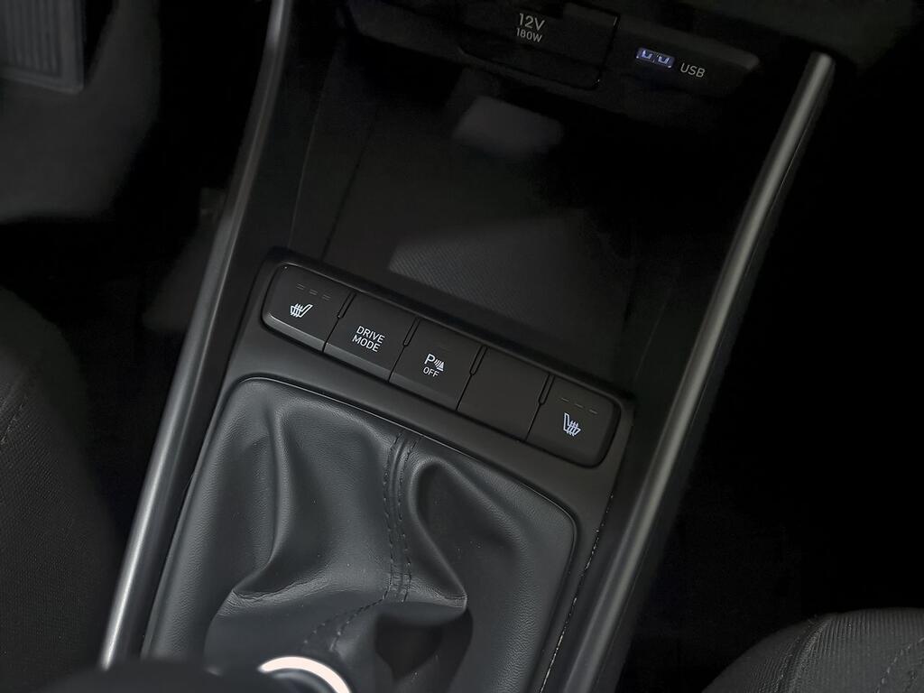 Hyundai i20 1.0 TGDI 74kW (100CV) SLX 26