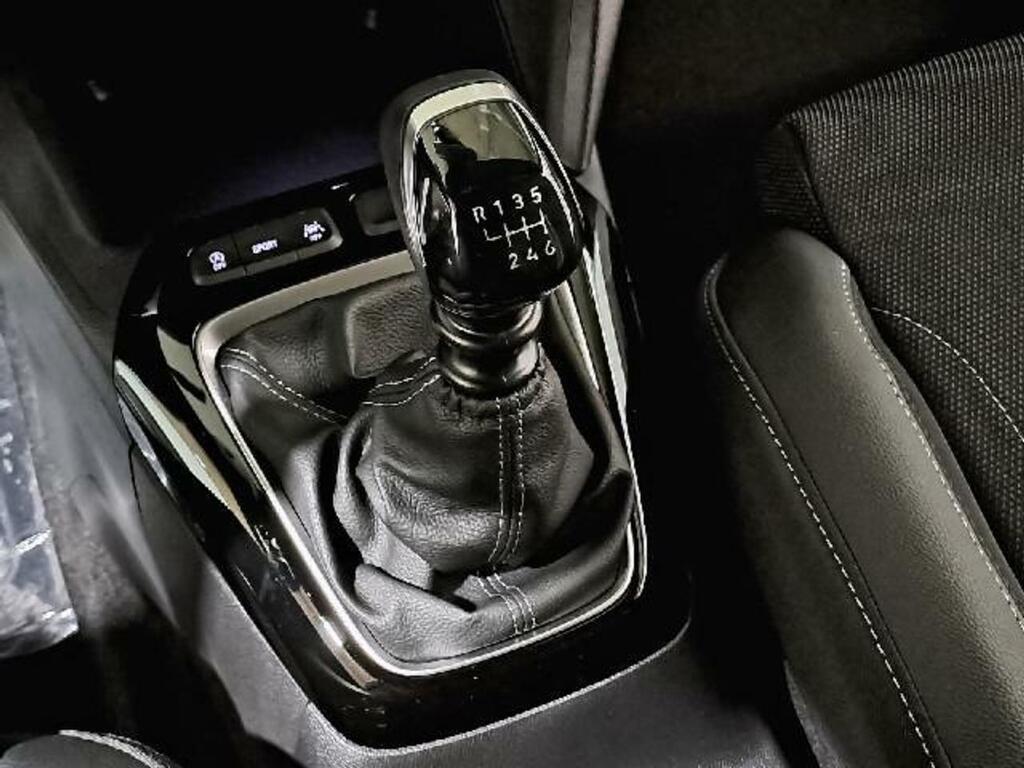 Opel Corsa 1.2T XHL 74kW (100CV) GS 14