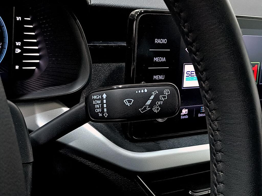 Skoda Kamiq 1.0 TSI 81kW (110CV) AMBITION 14