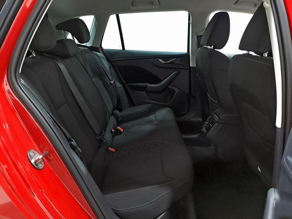 Skoda Kamiq 1.0 TSI 81kW (110CV) AMBITION 6