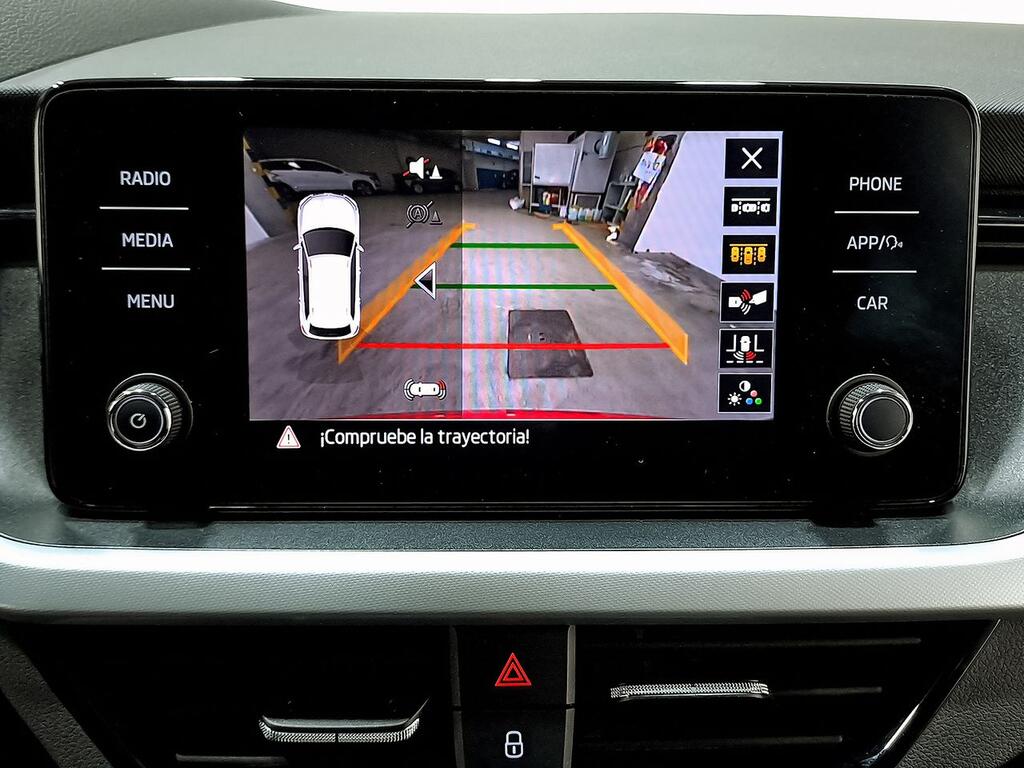 Skoda Kamiq 1.0 TSI 81kW (110CV) AMBITION 22