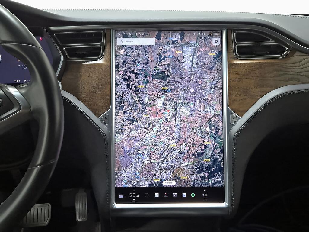 Tesla Model X 75D 4WD 24