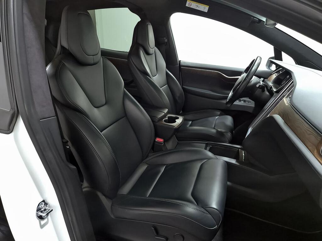 Tesla Model X 75D 4WD 7