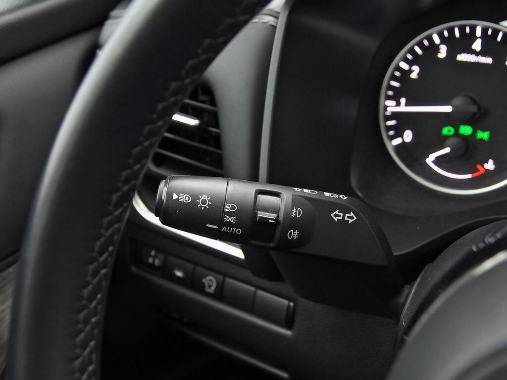 Nissan Qashqai DIG-T 103kW (140CV) mHEV 4x2 Acenta 14