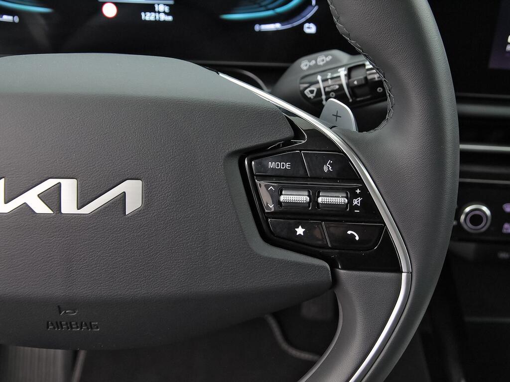 Kia Niro 1.6 GDi HEV 95kW (129CV) Drive 18