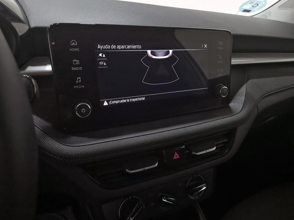 Skoda Fabia 1.0 TSI 70KW (95CV) Selection 28