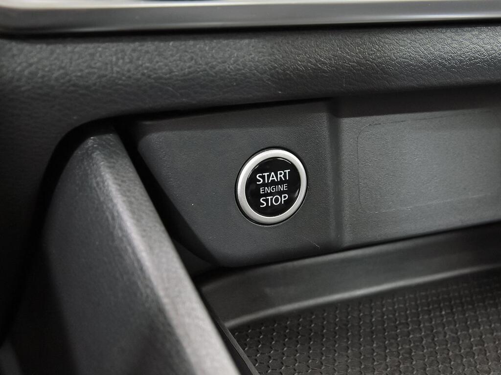 Nissan Qashqai DIG-T 103kW (140CV) mHEV 4x2 Acenta 23