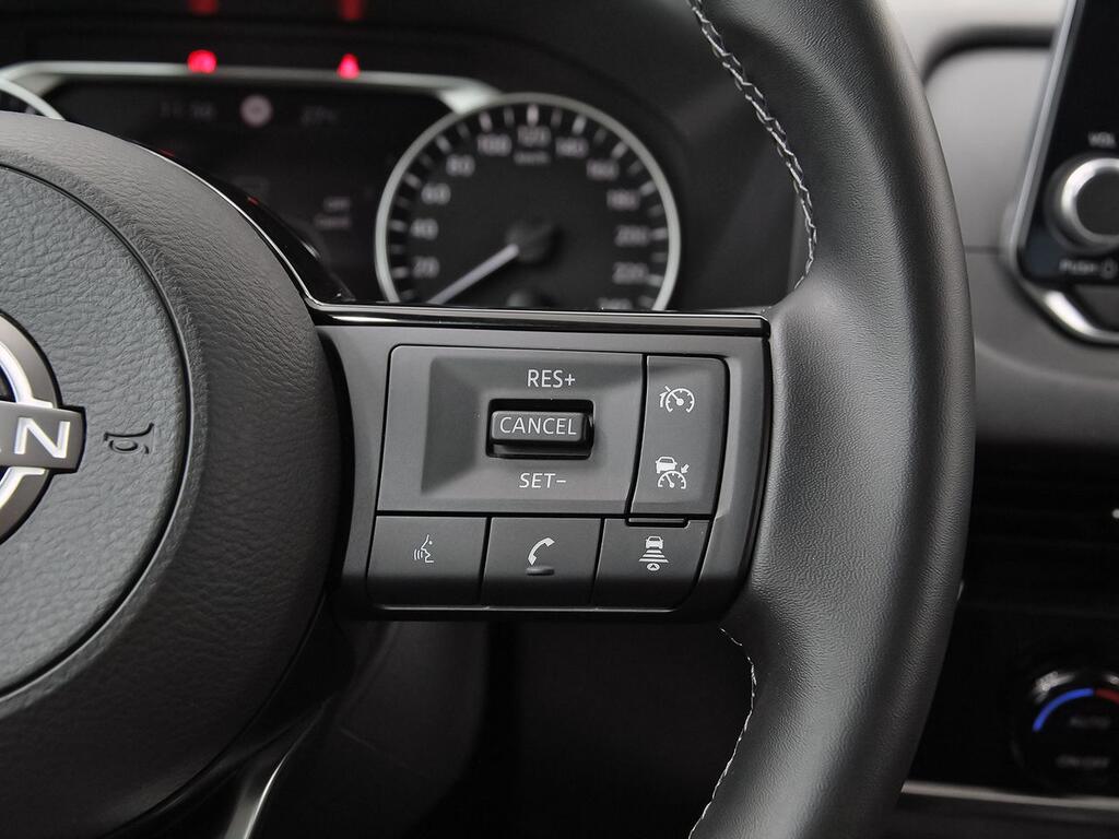 Nissan Qashqai DIG-T 103kW (140CV) mHEV 4x2 Acenta 17