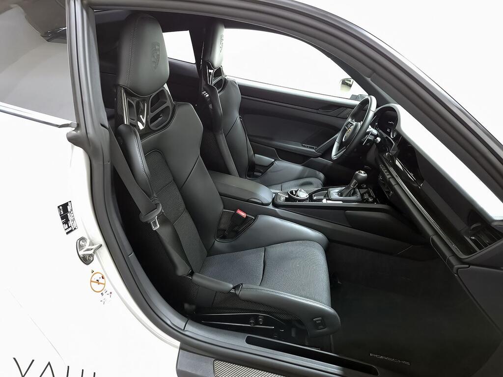 Porsche 911 GT3 Pack Touring 7