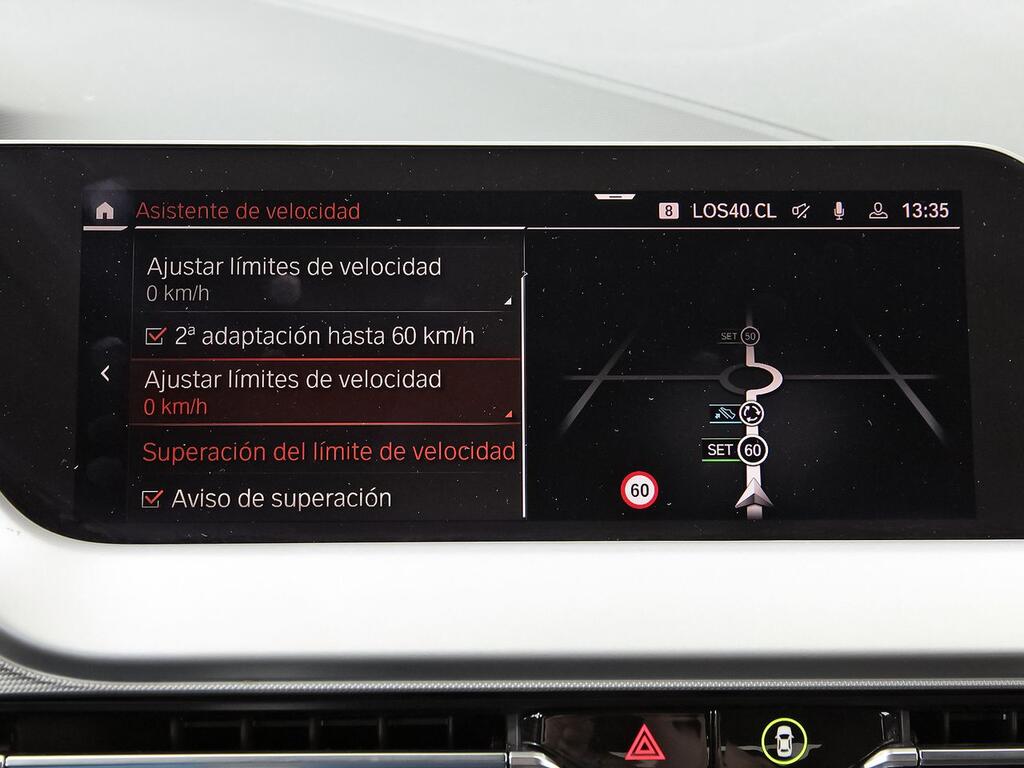 BMW Serie 1 118d Business Auto. 24