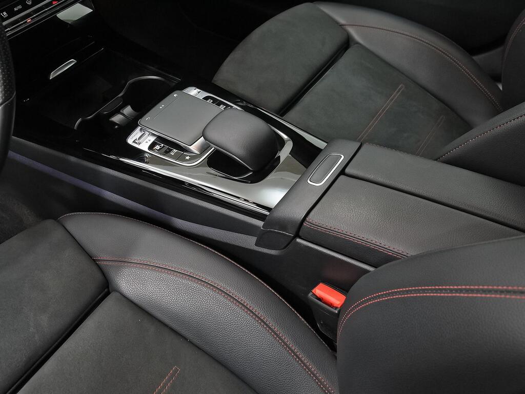 Mercedes Clase A A 200 d 28