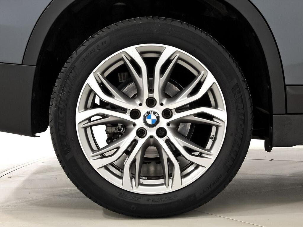 BMW X1 sDrive18i 10