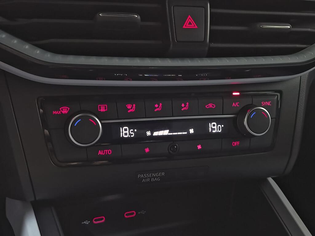 Seat Ibiza 1.0 TSI 85kW (115CV) Special Edition 23