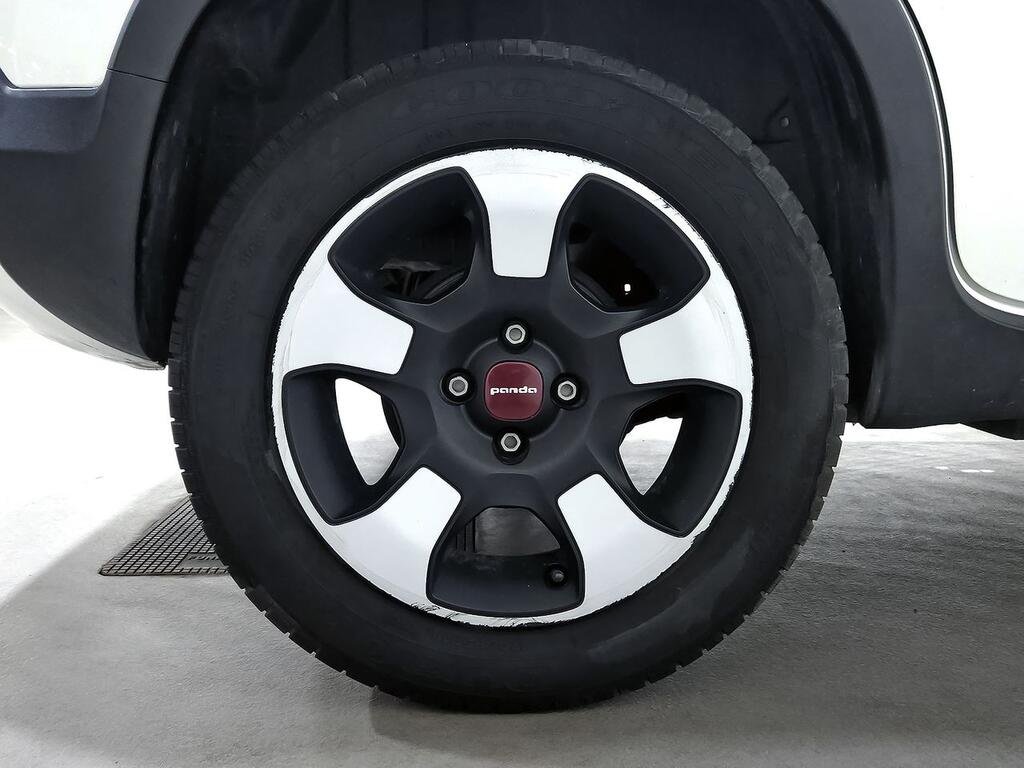 Fiat Panda City Cross 1.0 Gse 51kw (70CV) 11