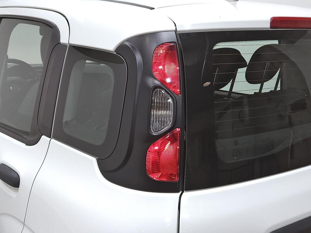 Fiat Panda City Cross 1.0 Gse 51kw (70CV) 23