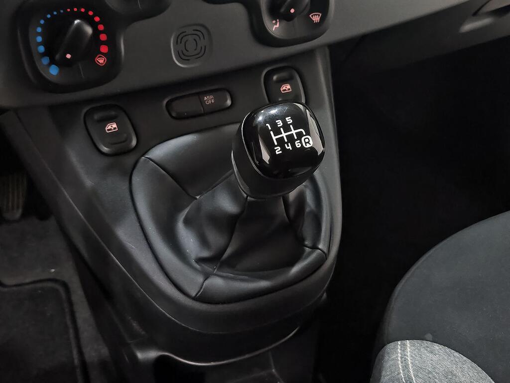 Fiat Panda City Cross 1.0 Gse 51kw (70CV) 21