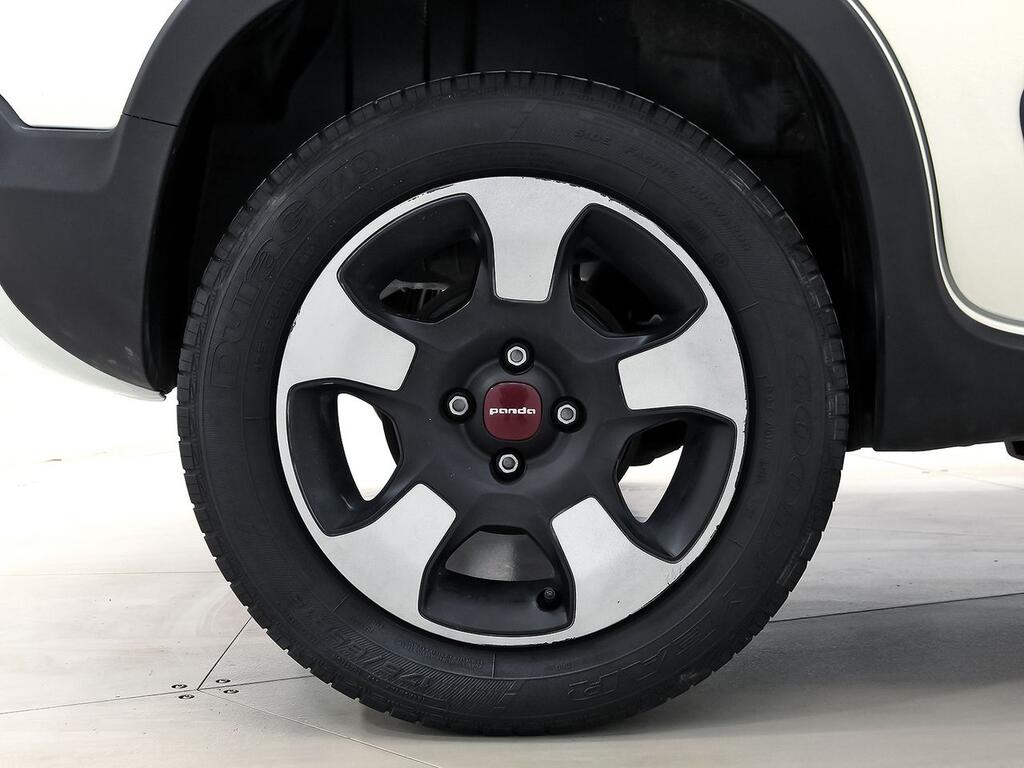 Fiat Panda City Cross 1.0 Gse 51kw (70CV) 11