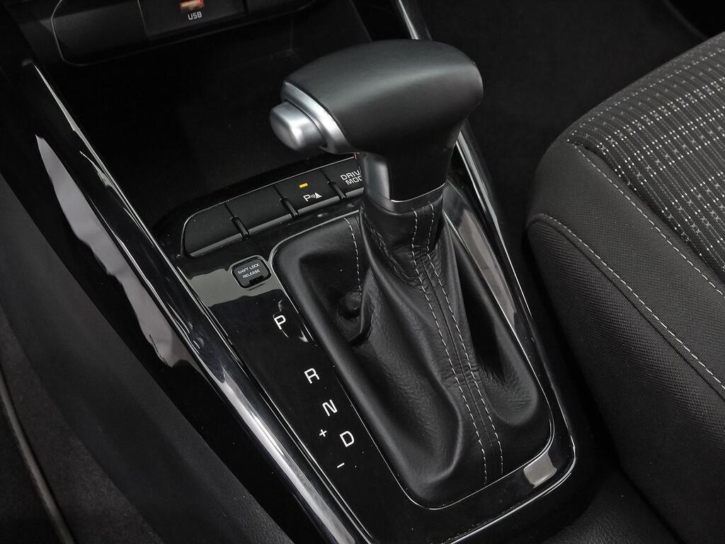 Kia Stonic 1.0 T-GDi 88kW (120CV) MHEV Drive DCT 29