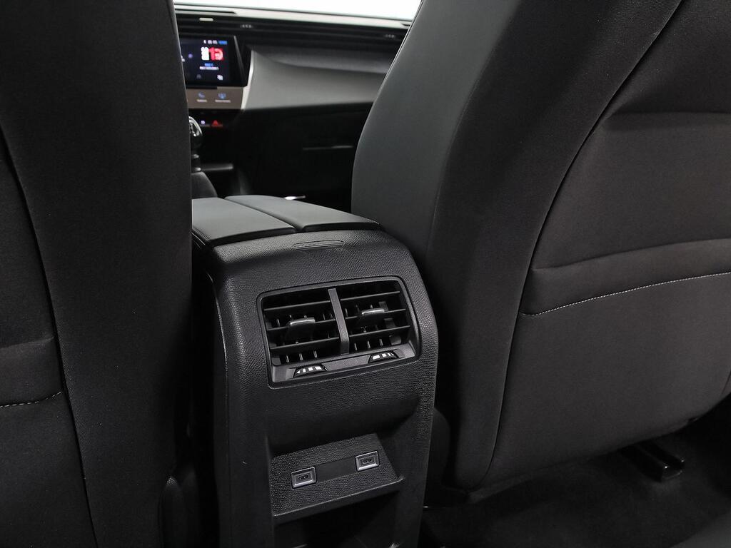 Peugeot 308 5P Allure PureTech 130 S&S MAN 32