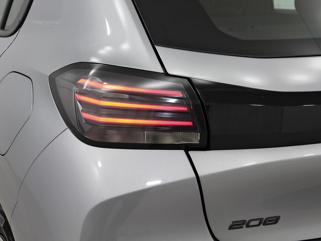Peugeot 208 Active Puretech 100 34