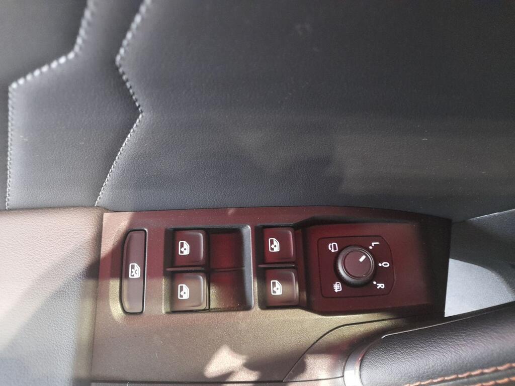 Cupra León SP 1.5 eTSI 110kW (150CV) DSG 19