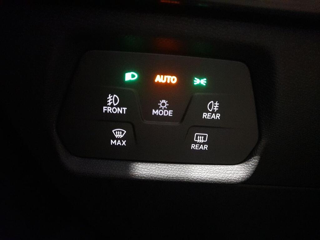 Cupra León SP 1.5 eTSI 110kW (150CV) DSG 18