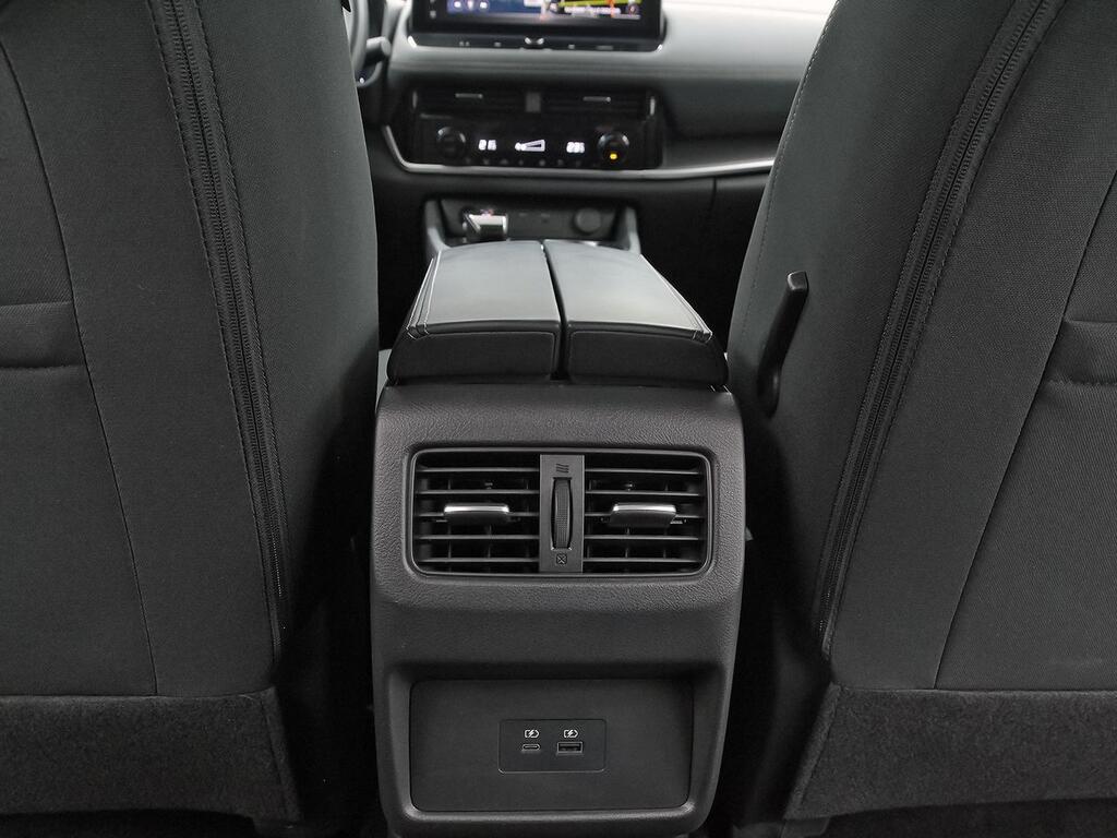 Nissan X-Trail 5pl 1.5 e-POWER 152kW 4x2 A/T N-Connecta 32