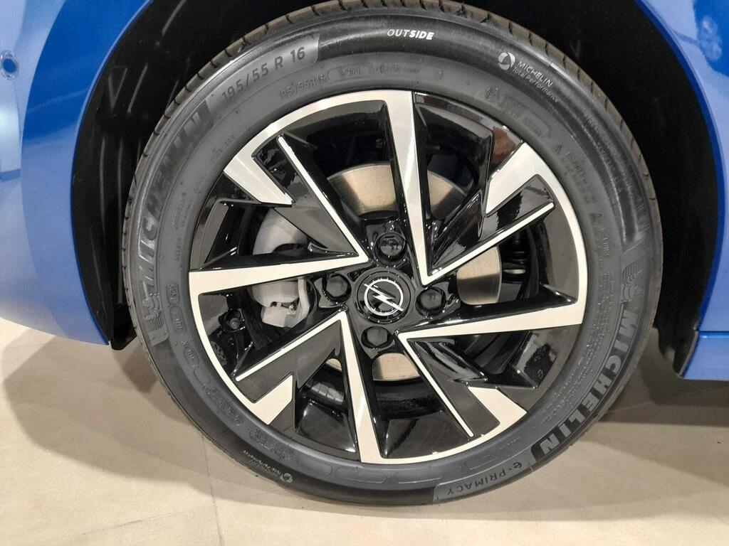 Opel Corsa 1.2T XHL 74kW (100CV) GS 13