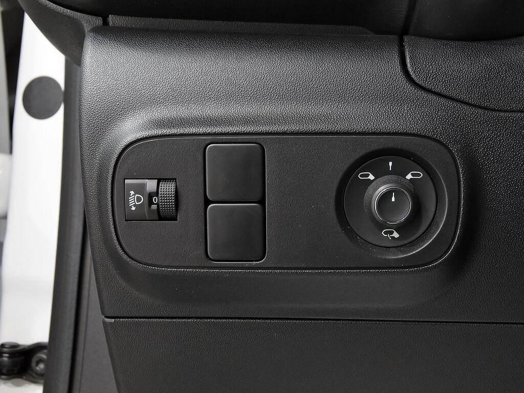 Citroën C3 PureTech 60KW (83CV) Max 14