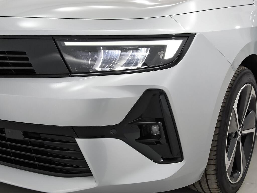 Opel Astra 1.2T XHT 96kW (130CV) GS 34