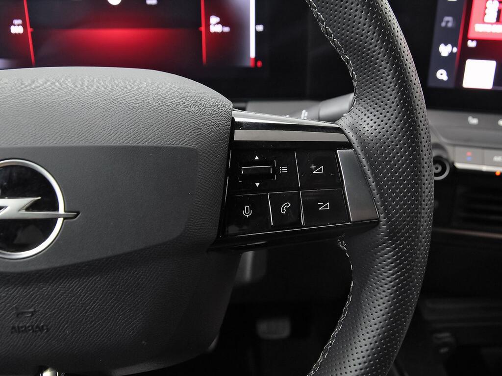 Opel Astra 1.2T XHT 96kW (130CV) GS 18