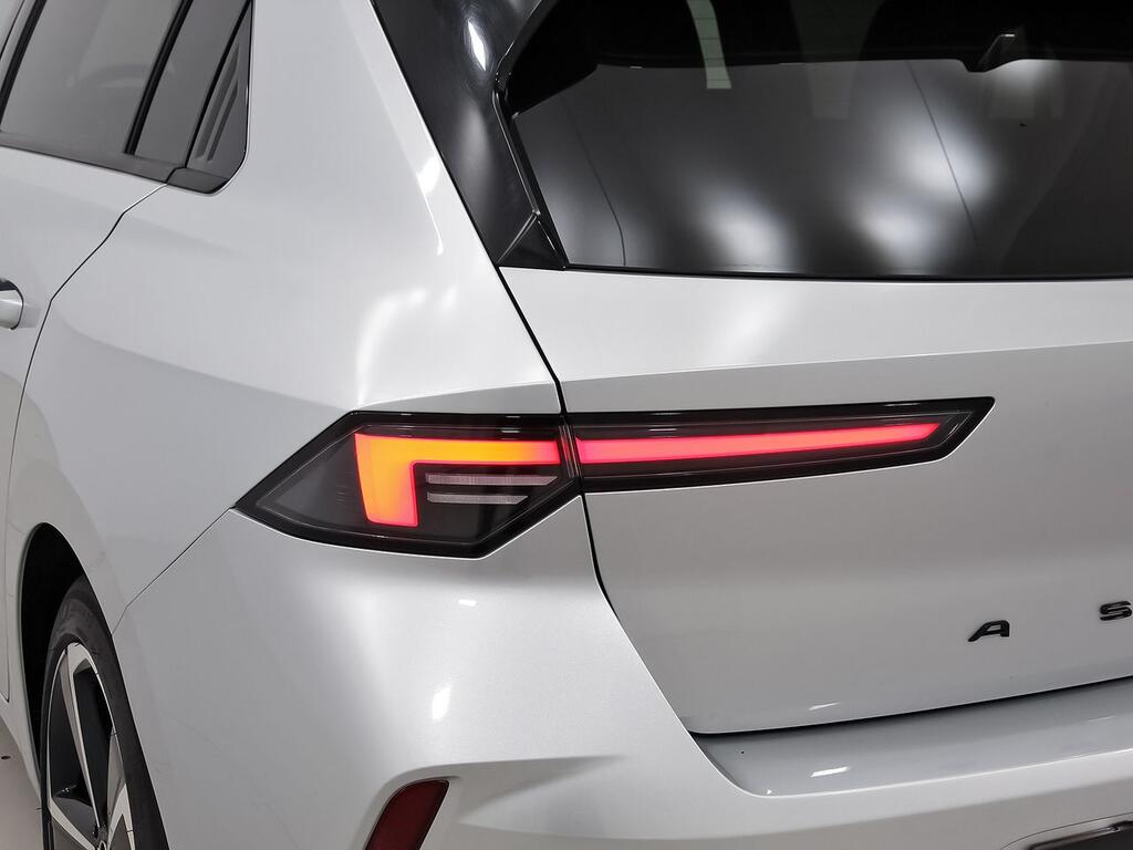 Opel Astra 1.2T XHT 96kW (130CV) GS 35