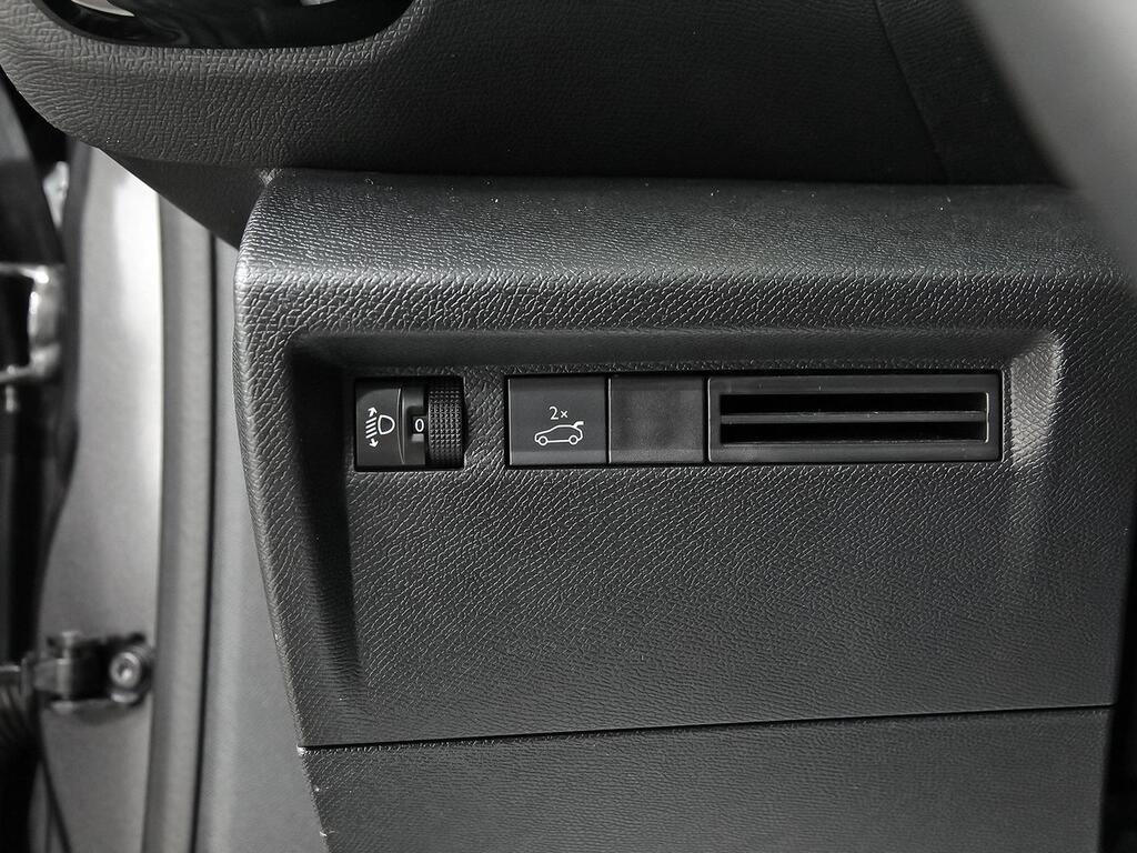 Citroën C4 X PureTech 130 S&S EAT8 Plus 14