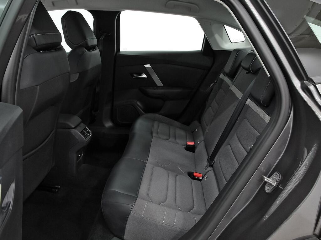 Citroën C4 X PureTech 130 S&S EAT8 Plus 9