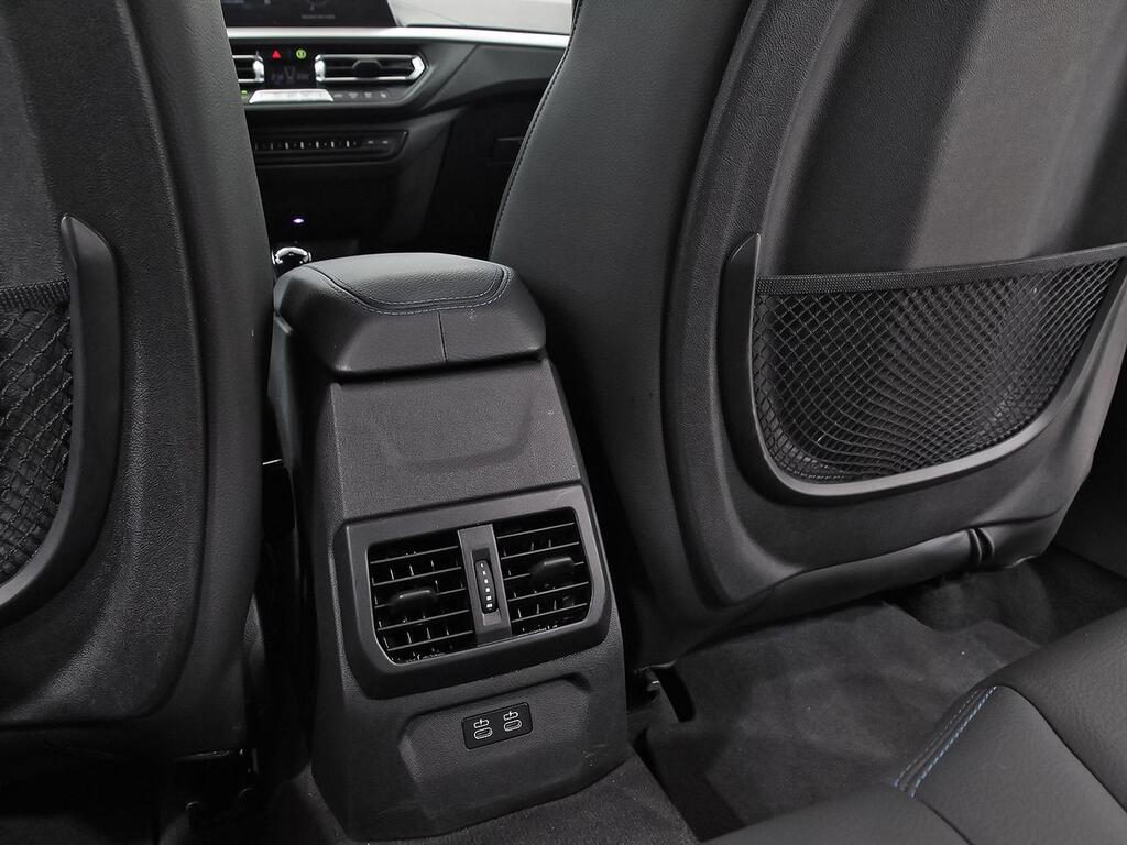 BMW Serie 1 118i Corporate Auto. 34