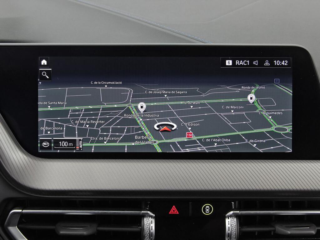 BMW Serie 1 118i Corporate Auto. 24