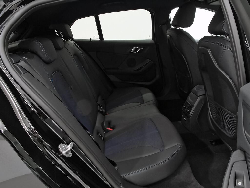 BMW Serie 1 118i Corporate Auto. 8