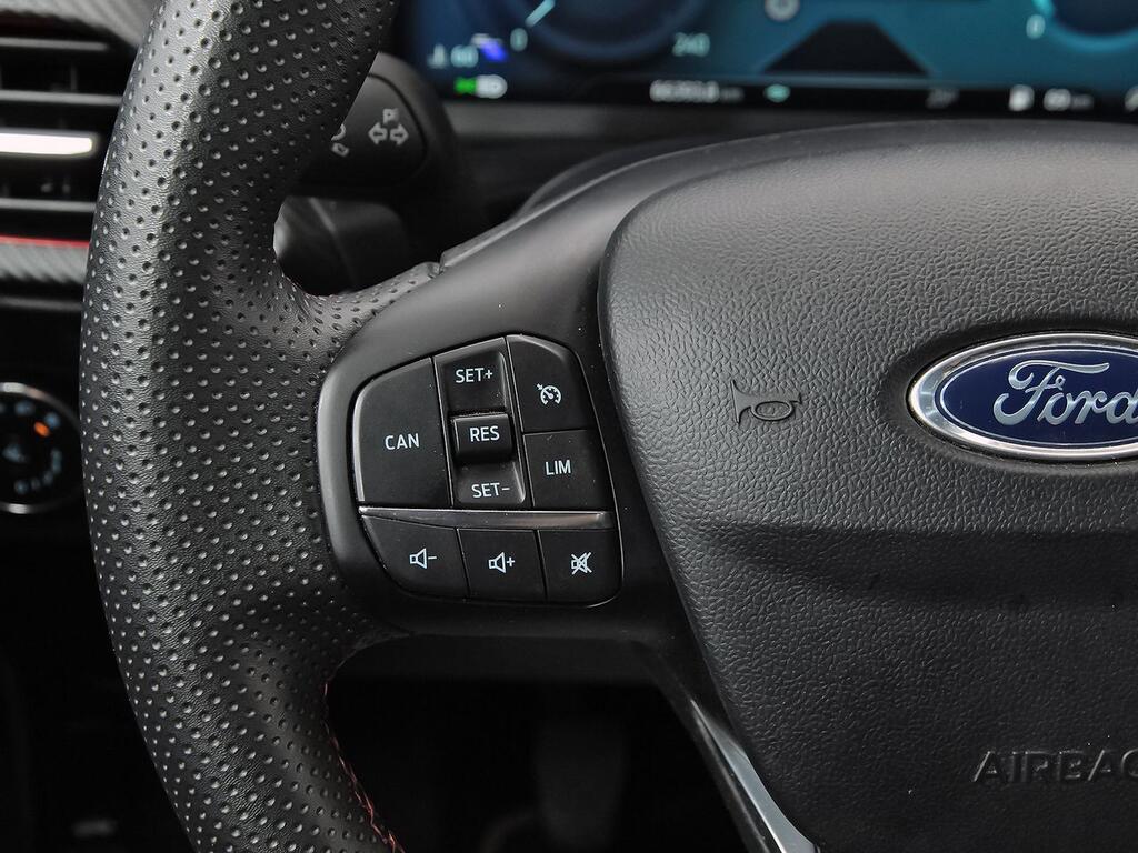 Ford Puma 1.0 EcoBoost 125cv ST-Line X MHEV 17