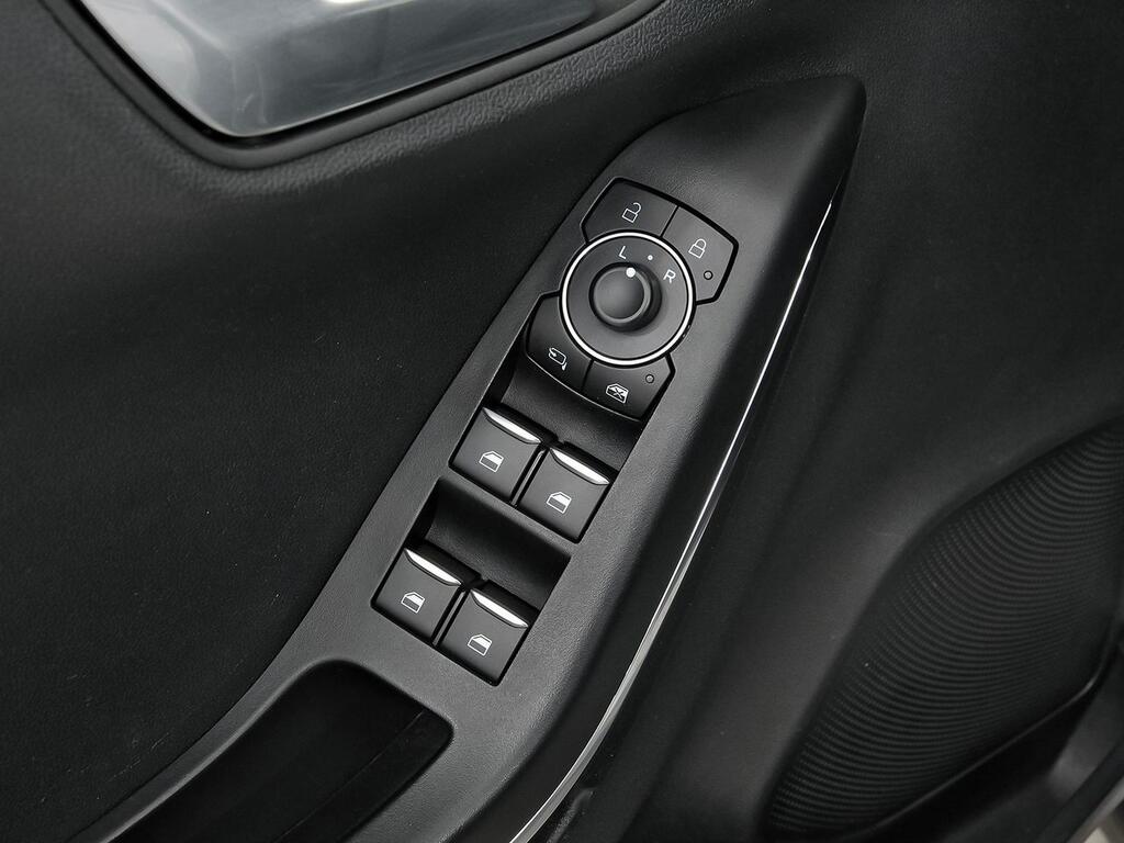 Ford Puma 1.0 EcoBoost 125cv ST-Line X MHEV 12