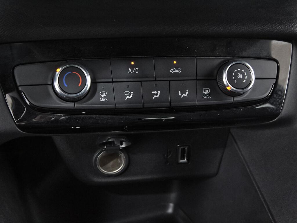 Opel Corsa 1.2T XHL 74kW (100CV) Elegance 27