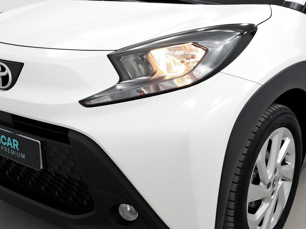 Toyota Aygo X Cross 1.0 VVT-I 72CV Play 30