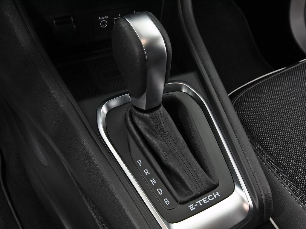 Renault Captur zen fast track E-Tech híbrido 105 kW 30