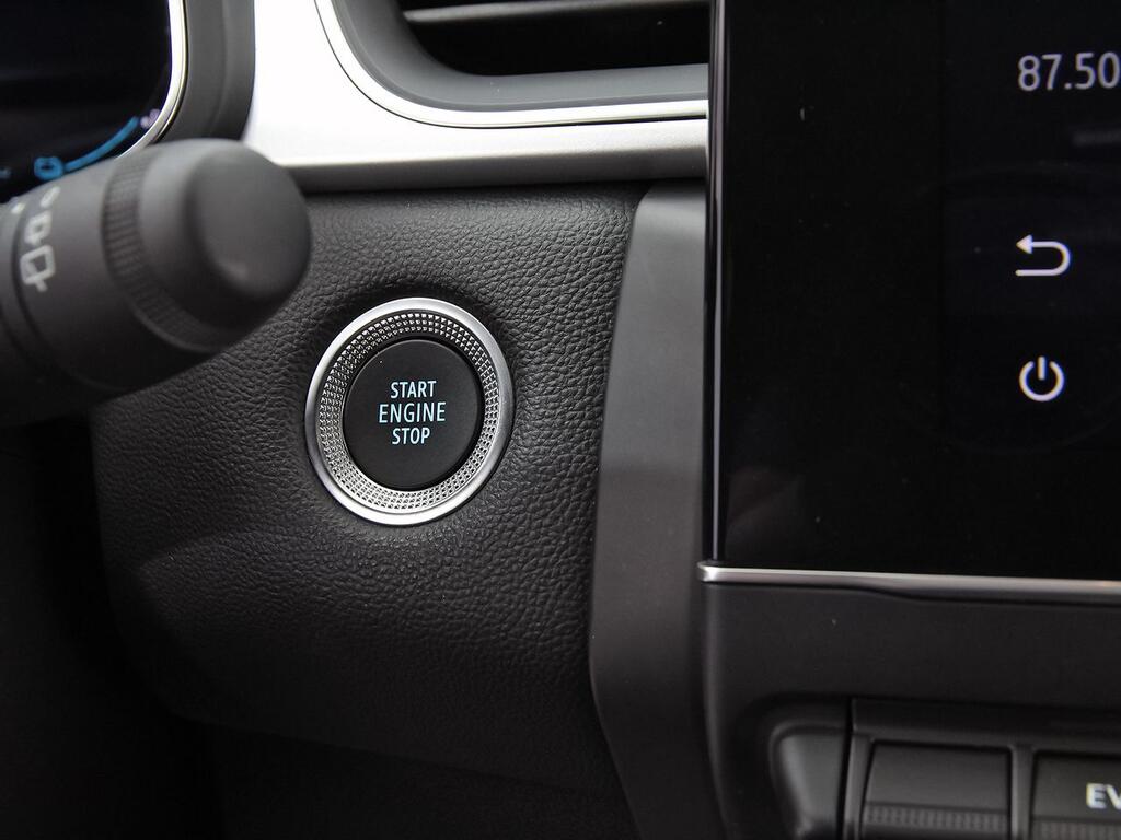 Renault Captur zen fast track E-Tech híbrido 105 kW 18