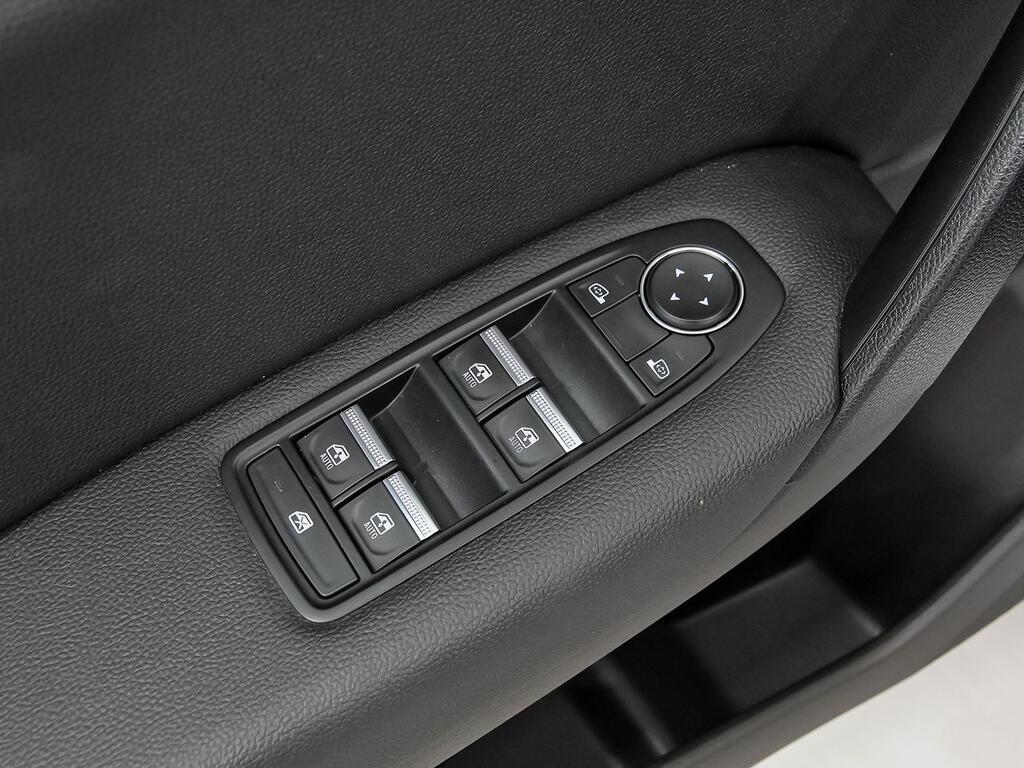 Renault Captur zen fast track E-Tech híbrido 105 kW 10