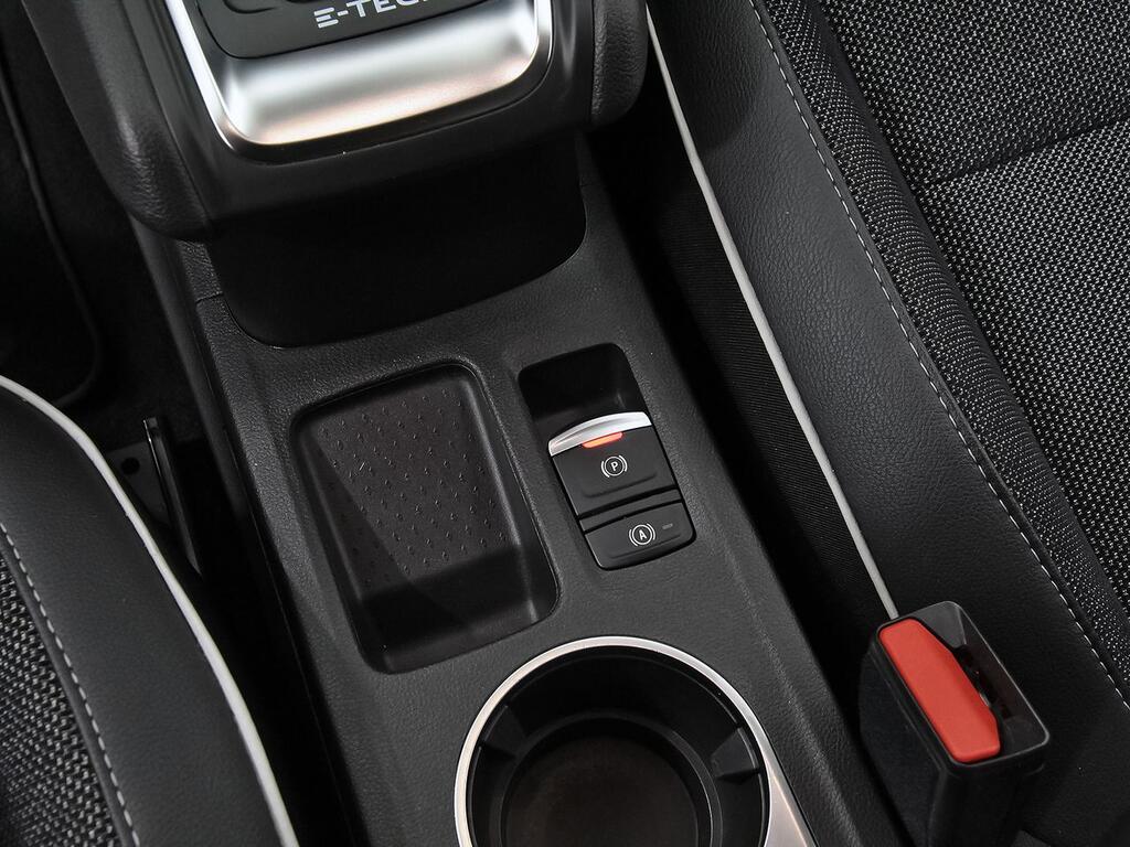 Renault Captur zen fast track E-Tech híbrido 105 kW 29