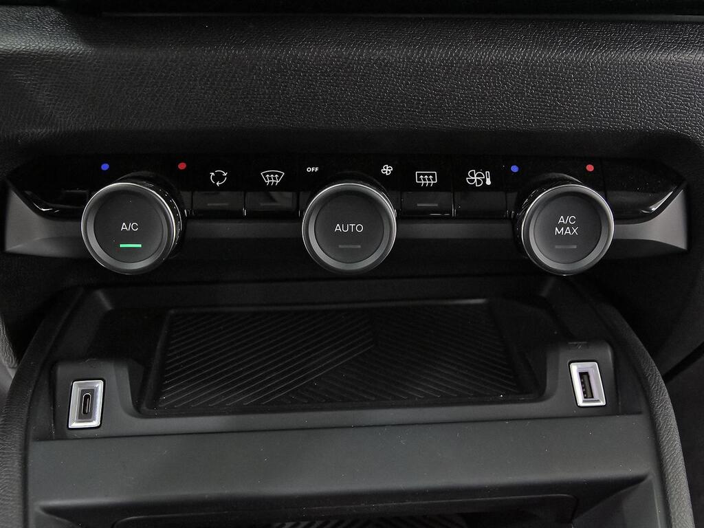 Citroën C4 X PureTech 130 S&S EAT8 Plus 32