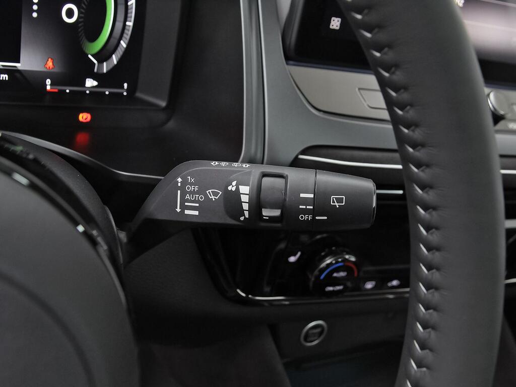 Nissan Qashqai DIG-T 103kW (140CV) mHEV 4x2 N-Design 18