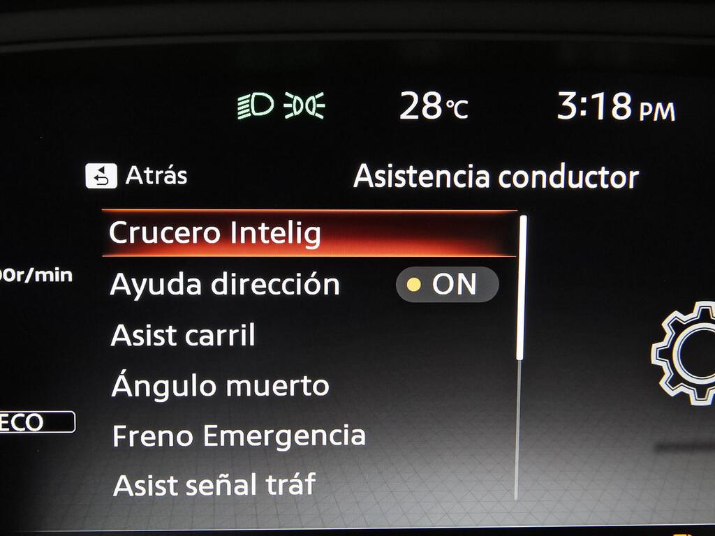 Nissan Qashqai DIG-T 103kW (140CV) mHEV 4x2 N-Design 31